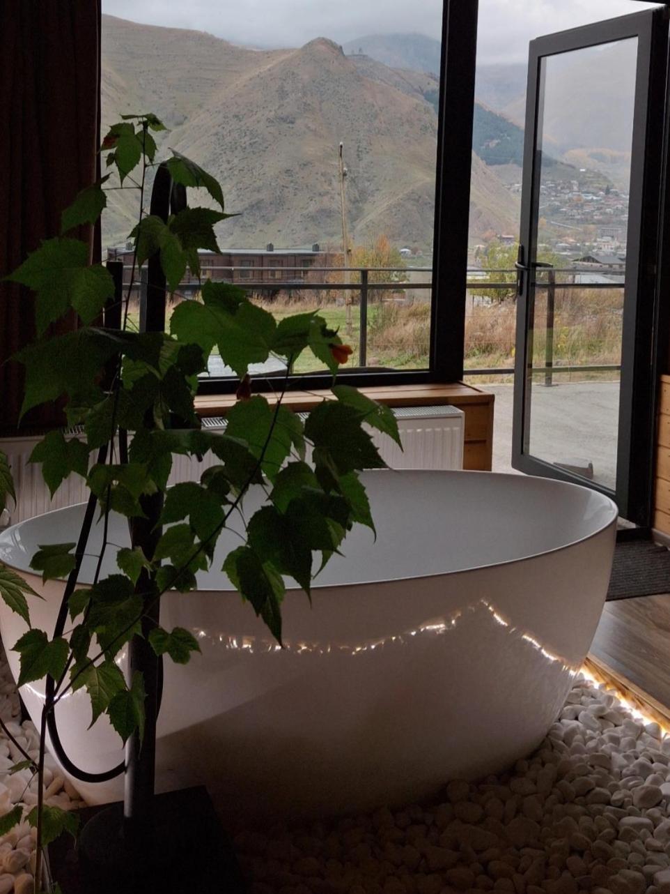 Kera Cottages Kazbegi Exteriér fotografie